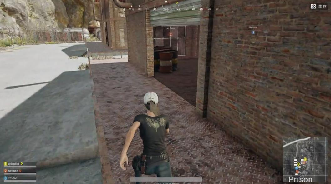 绝地求生如何跳得更高