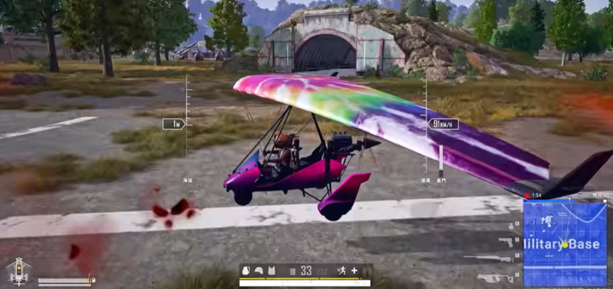 绝地求生滑翔机怎么控制